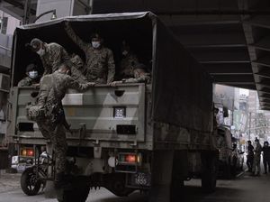 Potret Malaysia Dijaga Militer saat Lockdown Gegara Corona Potret Malaysia Dijaga Militer saat Lockdown Gegara Corona