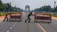 Lockdown 14 Jam, Suasana New Delhi Sepi Bak Kota Mati