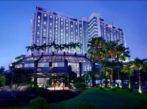 Foto: Mewahnya Hotel Surya Paloh yang Jadi Posko Tim Medis Corona