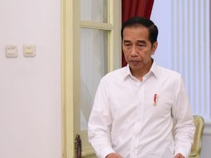 Kritik untuk Jokowi Bolehkan Warga Mudik Meski Corona Pandemik Kritik untuk Jokowi Bolehkan Warga Mudik Meski Corona Pandemik