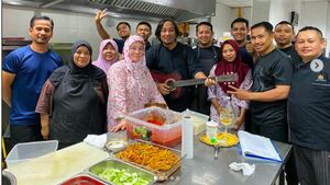 Masakan Raja Permaisuri Agong untuk Tim Medis Malaysia yang Lawan Corona