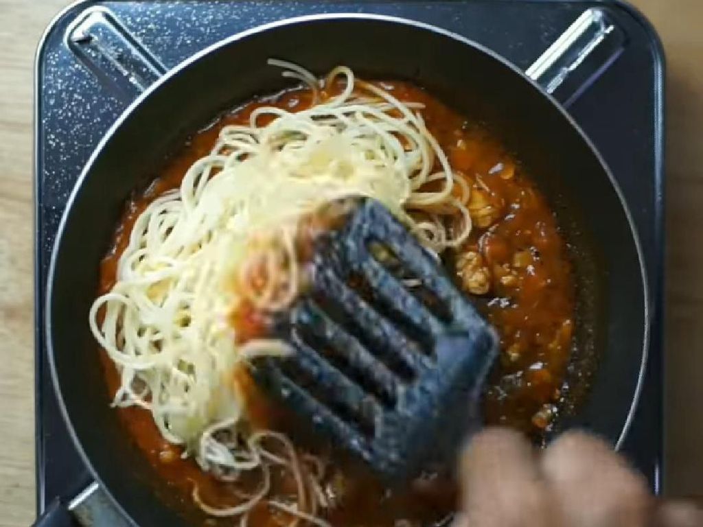 Spaghetti Tempe Marinara, Pasta Hemat dan Enak Ala Masak Darurat Spaghetti Tempe Marinara, Pasta Hemat dan Enak Ala Masak Darurat