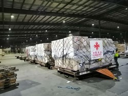 Mantap! 40 Ton Alkes dari China Tiba di Indonesia