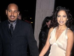 Mantan Kekasih Jennifer Lopez Meninggal Dunia