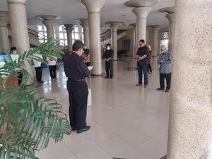 Mengenang Pidato Pengukuhan Guru Besar UGM yang Meninggal Positif Corona Mengenang Pidato Pengukuhan Guru Besar UGM yang Meninggal Positif Corona