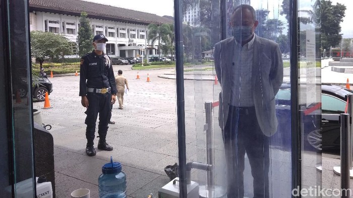 Bilik disinfektan di Gedung Sate