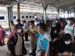 Jadwal Kereta Ekonomi Lokal Bojonegoro-Surabaya