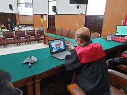 Terapkan Social Distancing, PN Jaksel Gelar Sidang Secara Online