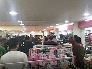 Video: Aneka Penindakan ke Mal-Pertokoan di DKI yang Abaikan PSBB