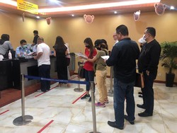 Curhat Petugas Imigrasi, Layani WNA di Tengah Corona