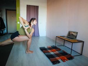 Olahraga Ringan untuk Gaya Hidup Sibuk, Bisa Tetap Aktif tanpa Gym Olahraga Ringan untuk Gaya Hidup Sibuk, Bisa Tetap Aktif tanpa Gym