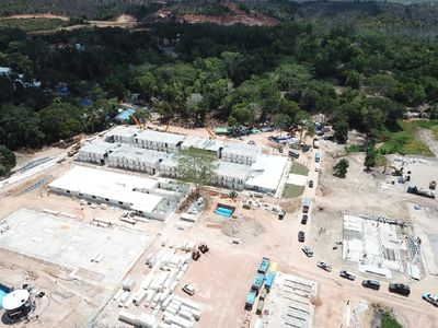 Momen Panglima TNI-Kapolri-Menteri PUPR Tinjau RS Corona di Pulau Galang