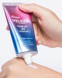 perbedaan skin aqua sunscreen