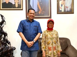 Berduka Ibunda Jokowi Wafat, Ketua MPR: Almarhumah Sosok Penuh Welas Asih