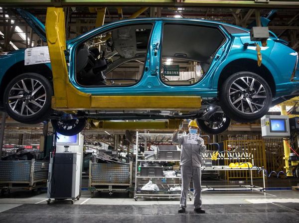 Potret Industri China yang Bangkit Usai Mati Suri Akibat Corona