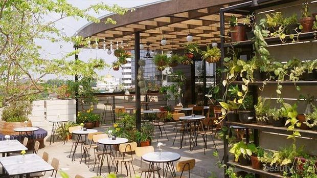 Bingung Mau Kencan Romantis Dimana? 6 Restoran Rooftop Ini Bisa Jadi Pilihan!