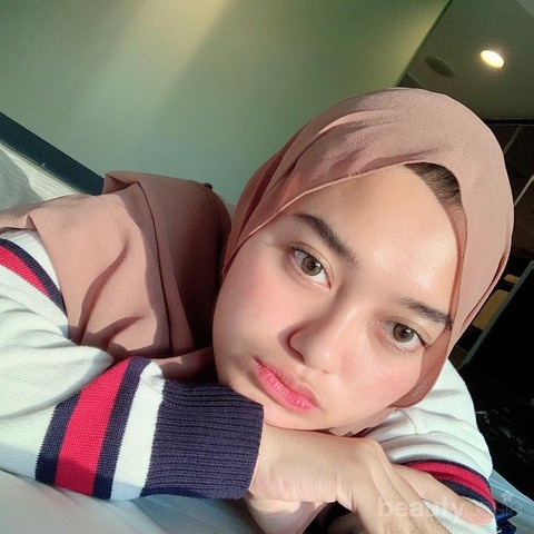 6 Tutorial Makeup Remaja  yang Simpel Tapi Glowing ala 