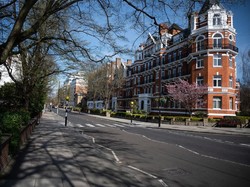 Inggris Catat Kematian Corona Tertinggi Pertama, 100 Kasus dalam Sehari