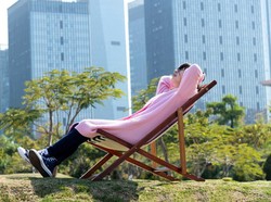 Viral Jam 10 Waktu Terbaik untuk Berjemur, Ini Tips Agar Tidak Gosong