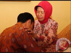 Biasa Saja, Jawaban Khas yang Sama antara Jokowi dan Sang Ibu