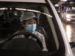 Dealer Mobil Sepi Gegara Corona, Pendapatan Harian Anjlok