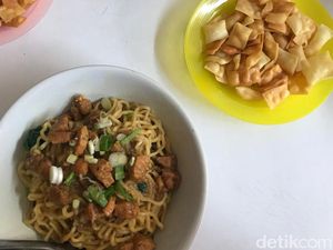Mie Ayam Sengketa yang Jadi Rebutan Fakultas di Universitas Indonesia