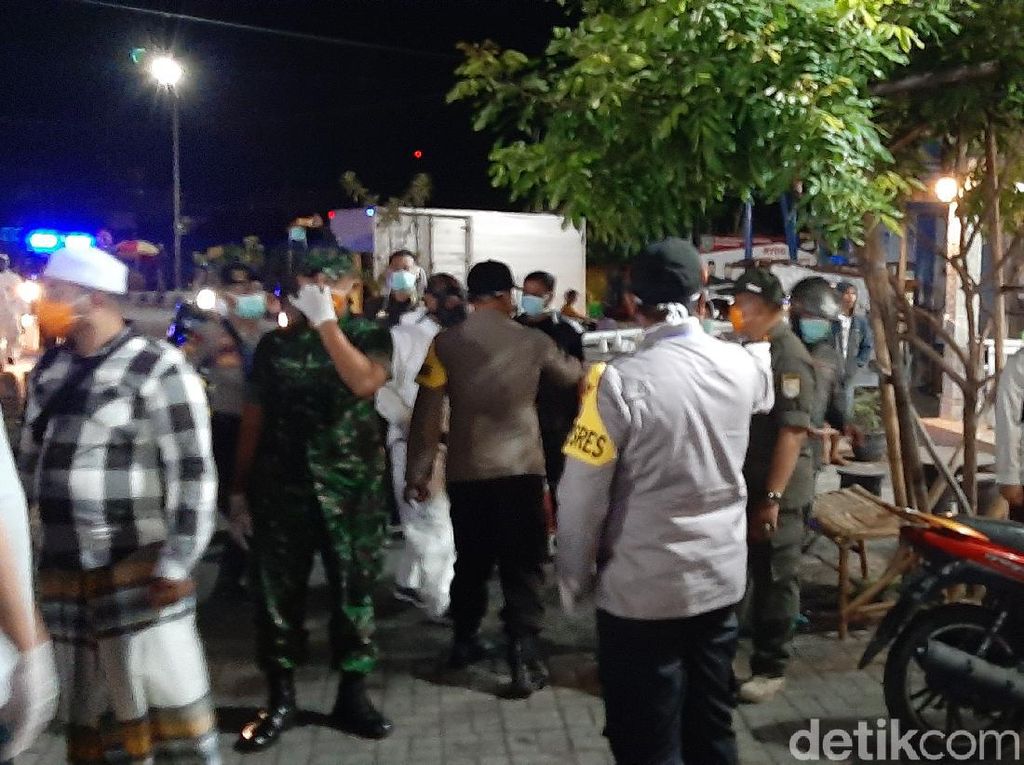 Ngeyel Kumpul-kumpul, 3.000-an Orang Diminta Teken Pernyataan Ngeyel Kumpul-kumpul, 3.000-an Orang Diminta Teken Pernyataan