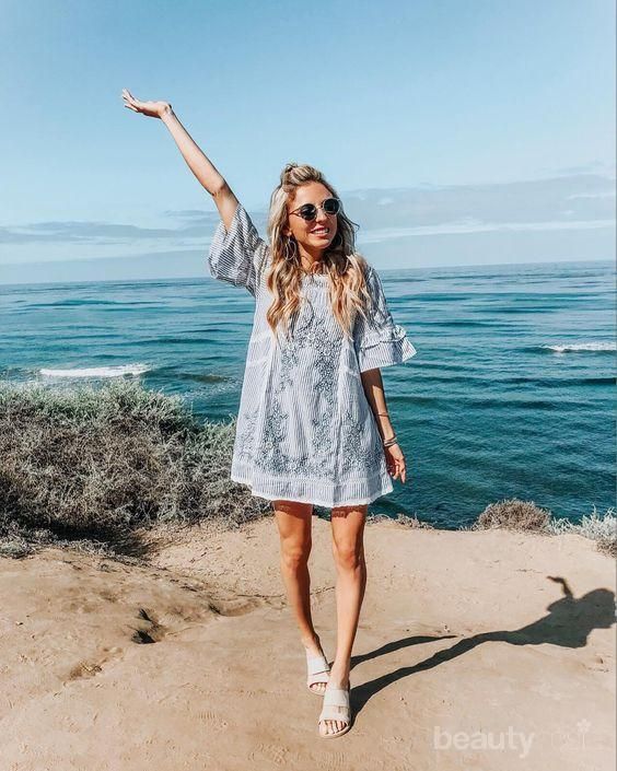 Outfit Pantai yang Bikin Ladies Makin Kece, Boleh Dicoba Nih!