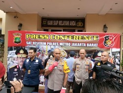 Polisi Tangkap 2 Penyebar Hoax Sekuriti Pingsan Gegara Corona di Jakbar