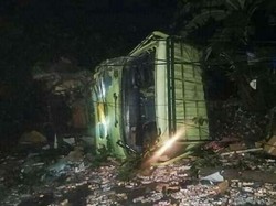 Truk Tabrak 7 Motor di Cianjur, 2 Orang Tewas