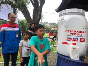 Cegah Corona, Pertamina Ajak Warga Surabaya Terapkan Hidup Bersih