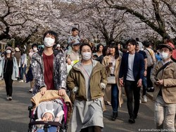 Belajar dari Upaya Pemerintah Jepang Mengendalikan Virus Corona