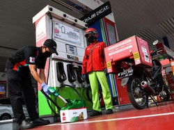 Berkaca dari Mercedes Wapres, Bawa Bensin Cadangan Pakai Jeriken Aman Nggak Ya?