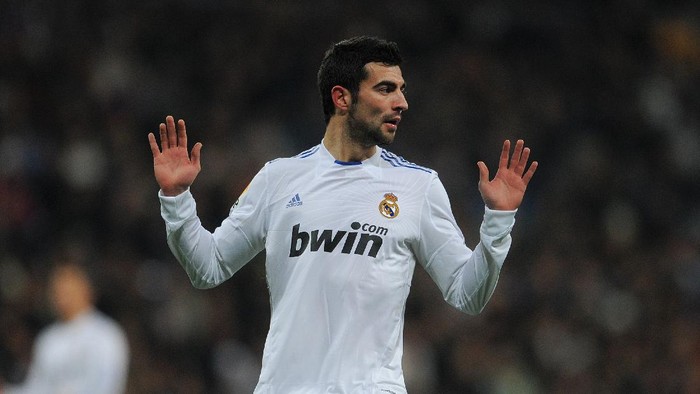 MADRID, SPAIN - MARCH 03:  Raul Albiol of Real Madrid reacts during the la Liga match between Real Madrid and Malaga at Estadio Santiago Bernabeu on March 3, 2011 in Madrid, Spain.  (Photo by Jasper Juinen/Getty Images)