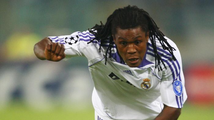 ROME - OCTOBER 03: Royston Drenthe of Real Madrid during the UEFA Champions League Group C match between Lazio and Real Madrid at the Olympic Stadium on October 3, 2007 in Rome, Italy. (Photo by Michael Steele/Getty Images)