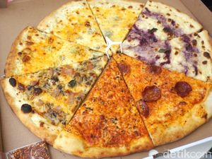 Pizzza Dealer: Mantap! Pizza Gaya New York dengan Mixed Berries yang Segar