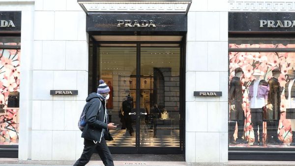 Potret Sendu Tutupnya Toko-toko Brand Fashion karena Virus Corona