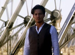 Sinopsis Transcendence, Johnny Depp Bangkit Setelah Mati