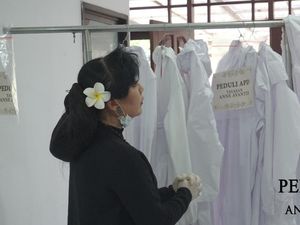 Tolong! Anne Avantie Kesulitan Bahan untuk Buat APD