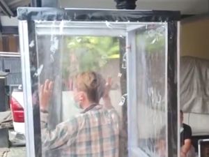 Keren! Bengkulu Punya Bilik Disinfektan Otomatis