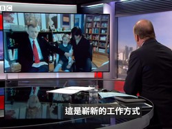 Dulu Sempat Viral, Profesor Ini Kembali Diganggu Anak Saat Wawancara TV