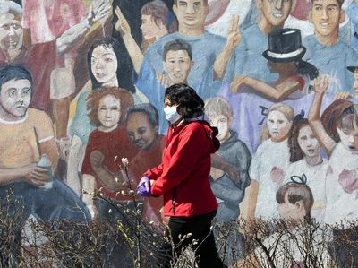 Ketika AS-China Bersatu Memerangi Pandemi Corona