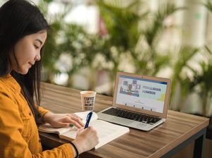 Tak Libur, UMN Lanjutkan Perkuliahan Via Online Tak Libur, UMN Lanjutkan Perkuliahan Via Online