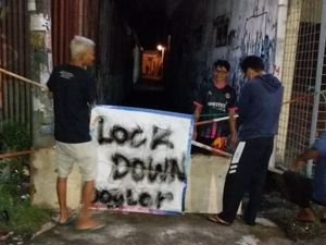 Seorang Warga Dimakamkan Petugas ber-APD, Dusun di Bantul Ini Lockdown