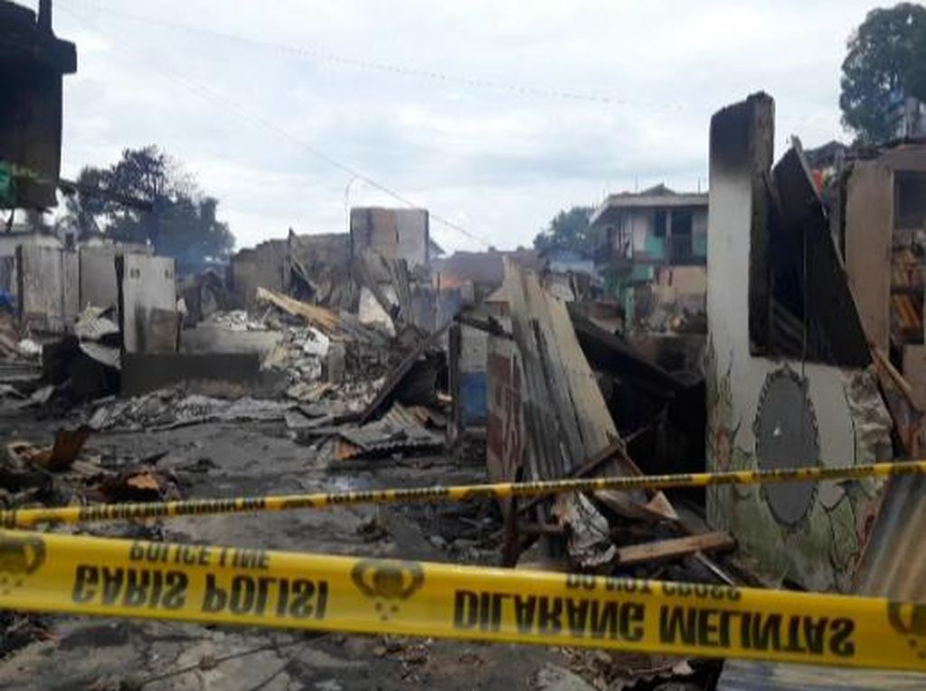 Ratusan Korban Kebakaran di Ambon Mengungsi, Pemkot Siapkan Pencegahan Corona Ratusan Korban Kebakaran di Ambon Mengungsi, Pemkot Siapkan Pencegahan Corona
