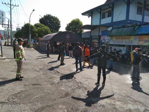 Pandemi Corona, Pemkab Magelang Periksa Pemudik di Terminal Bus Pandemi Corona, Pemkab Magelang Periksa Pemudik di Terminal Bus