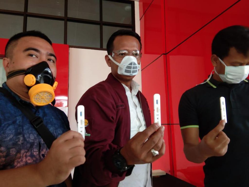 Jalani Rapid Test, 7 Pengurus Hipmi Cirebon Negatif Corona Jalani Rapid Test, 7 Pengurus Hipmi Cirebon Negatif Corona