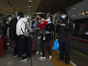 Kasus Corona Menurun, Wuhan Kembali Buka Layanan Kereta