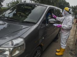 Kemkominfo Gelar Rapid Test Drive-thru untuk Pegawai dan Pekerja Media