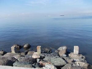 Suasana Pagi di Sekitar Manila Bay Filipina